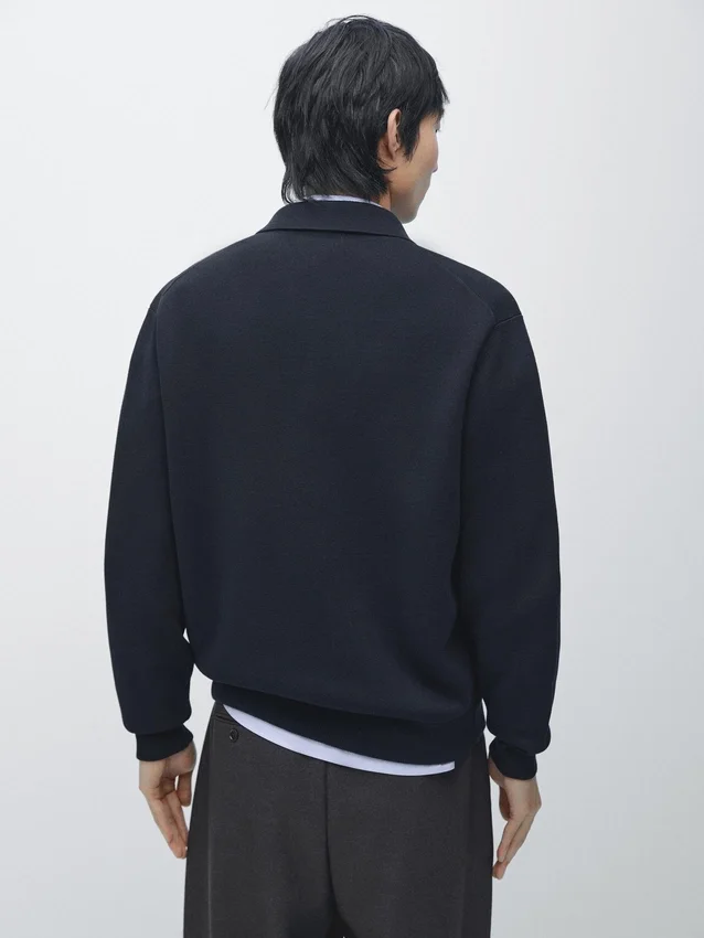 100 % bomullsstrikket cardigan med Pologensere 100 % bomullsstrikket cardigan med Pologensere