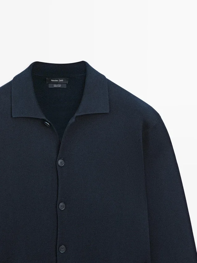 100 % bomullsstrikket cardigan med Pologensere 100 % bomullsstrikket cardigan med Pologensere