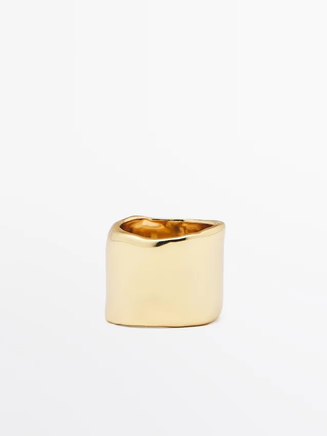 Bred ring Bred ring