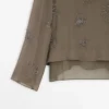 Broderte, halvtransparente bluse