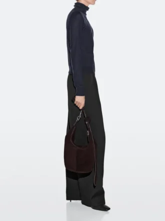 Bucketbag i spaltet semsket skinn
