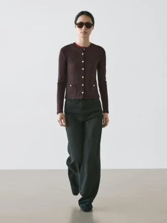 Cardigan med gullknapper