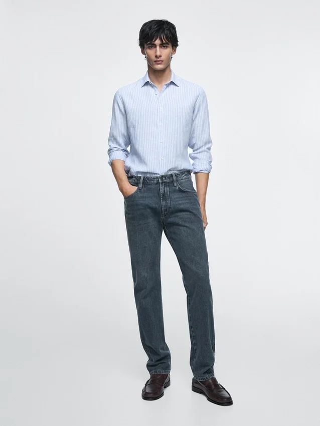 Jeans med avsmalnende passform Jeans med avsmalnende passform