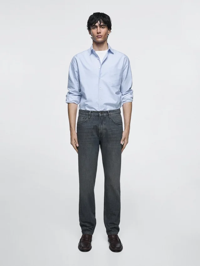 Jeans med avsmalnende passform Jeans med avsmalnende passform