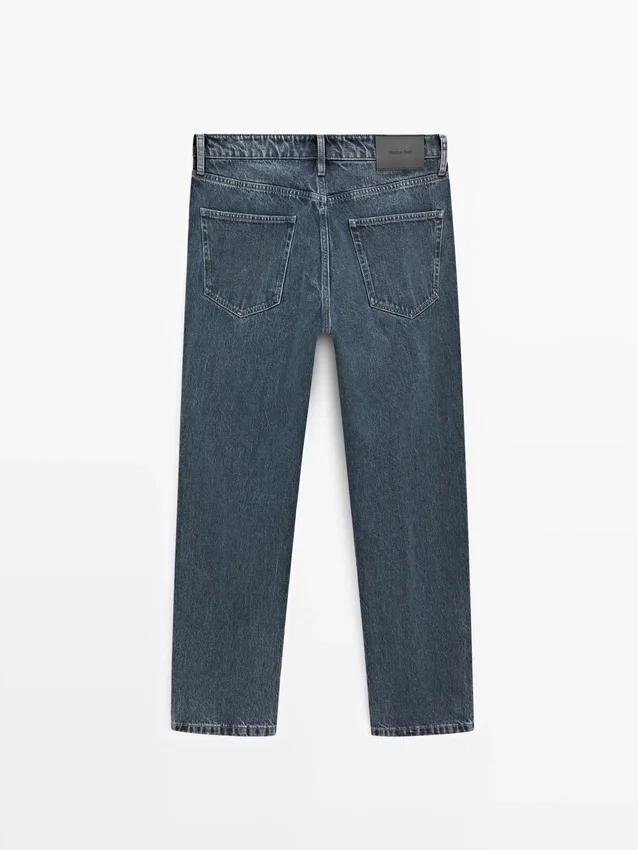 Jeans med avsmalnende passform Jeans med avsmalnende passform