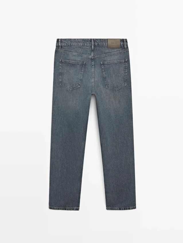 Jeans med avsmalnende passform Jeans med avsmalnende passform