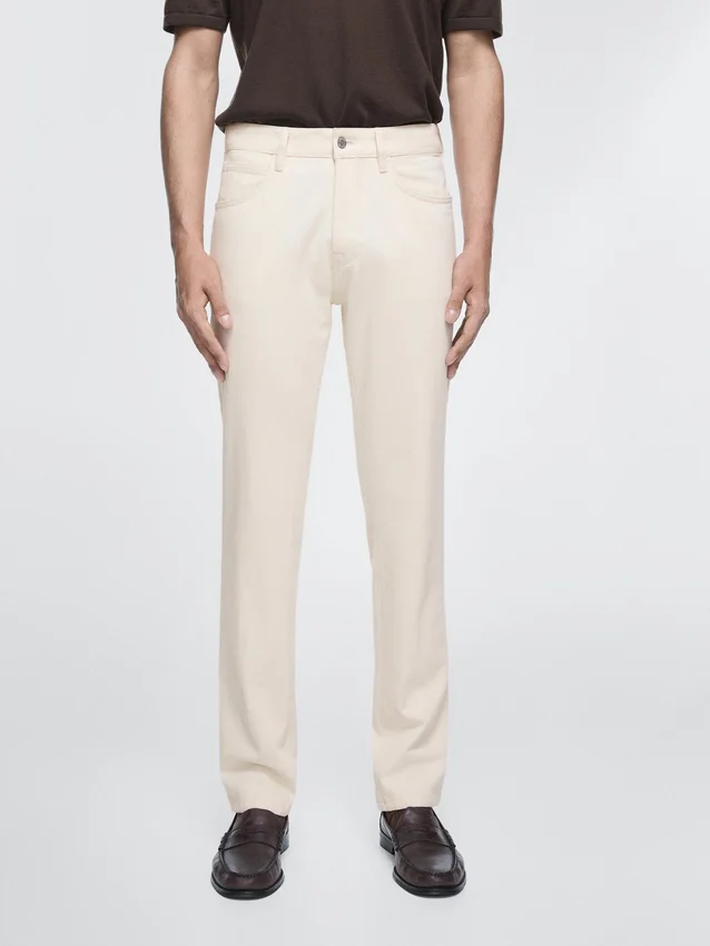 Jeans med avsmalnende passform Jeans med avsmalnende passform