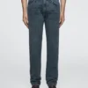Jeans med avsmalnende passform Jeans med avsmalnende passform