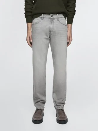 Jeans med avsmalnende passform
