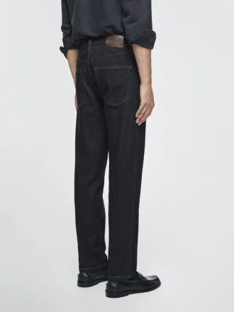Jeans med avsmalnende passform