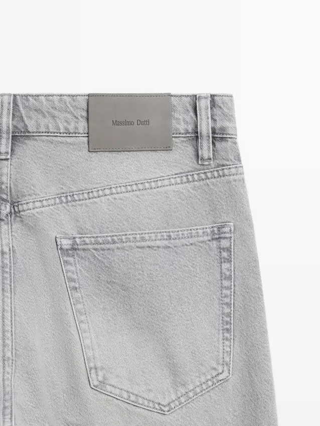 Jeans med avsmalnende passform Jeans med avsmalnende passform