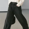 Jeans med ballongpassform og middels høy midje Jeans med ballongpassform og middels høy midje