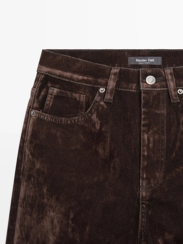 Jeans med høy midje og flokket bootcut Jeans med høy midje og flokket bootcut