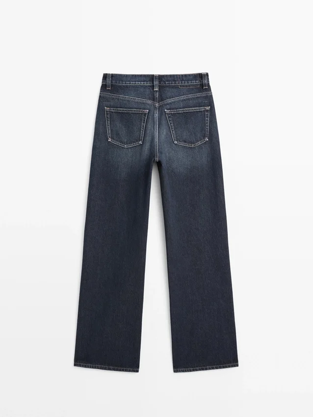 Jeans med høy midje og vide ben Jeans med høy midje og vide ben