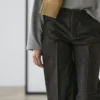 Jeans med middels høy midje og vide ben Jeans med middels høy midje og vide ben