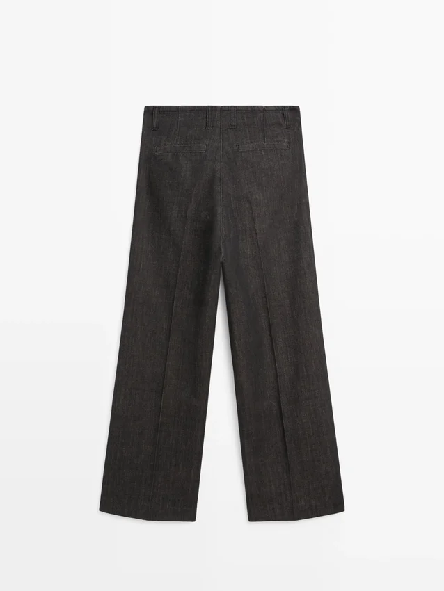 Jeans med middels høy midje og vide ben Jeans med middels høy midje og vide ben