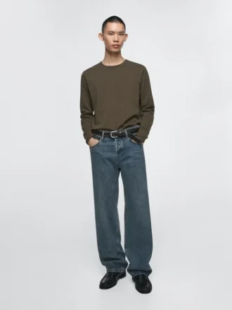 Jeans med vid ben