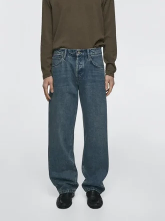 Jeans med vid ben