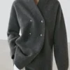 Lang dobbeltradet ullcardigan Lang dobbeltradet ullcardigan