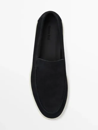 Loafers i spaltet skinn med moc-tå