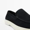 Loafers i spaltet skinn med moc-tå