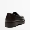 Loafers med moc-tå og track-såle