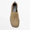 Myke loafers i skinn med rynkedetaljer Myke loafers i skinn med rynkedetaljer