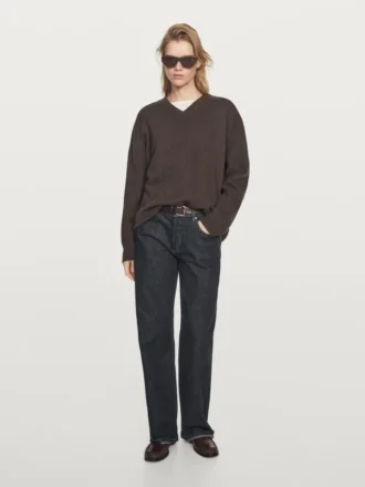 Oversize strikket genser med V-hals