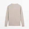 Oversize strikket genser med V-hals