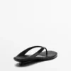 Sandaler med mellomhøy hæl og tåskille Sandaler med mellomhøy hæl og tåskille