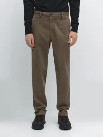Slim-fit-bukser med mikrostruktur Slim-fit-bukser med mikrostruktur
