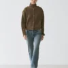 Strikkecardigan i ull med knappedetaljer Strikkecardigan i ull med knappedetaljer