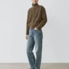 Strikkecardigan i ull med knappedetaljer Strikkecardigan i ull med knappedetaljer