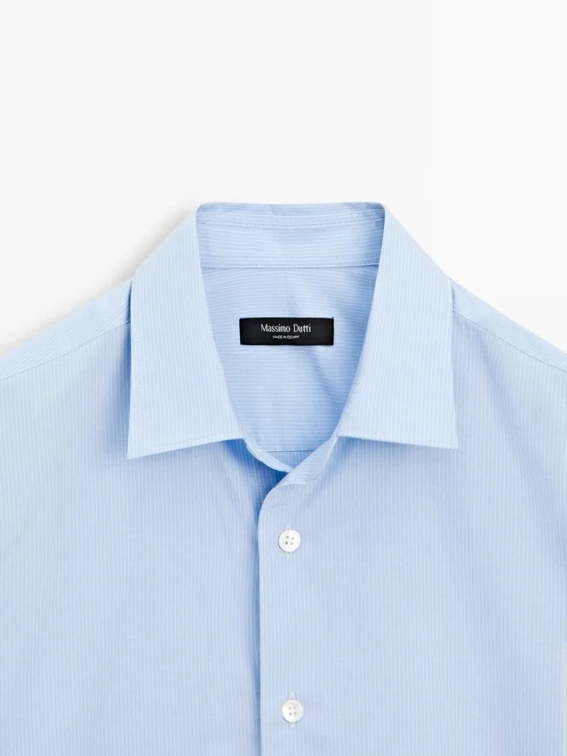 Stripet poplin-skjorte med normal passform Stripet poplin-skjorte med normal passform