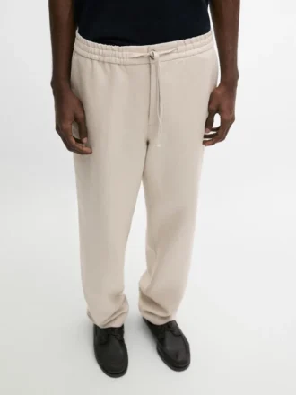 Total Look-linnebukser med detalj i livet